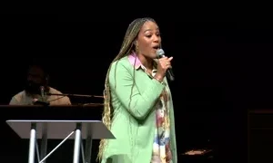 Minister Ramona Golphin-Webb — “Glowing through It: Beauty from Brokenness”